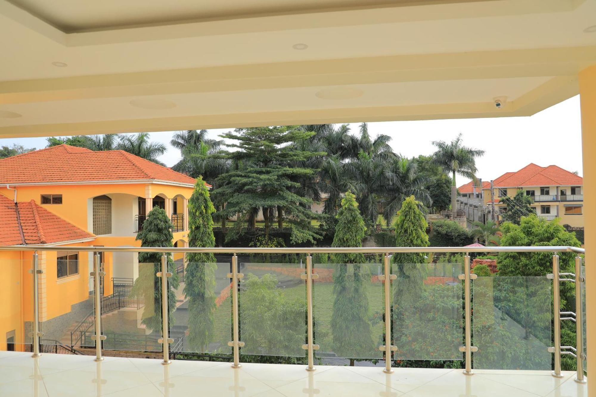 Precious Villas Lubowa Buitenkant foto